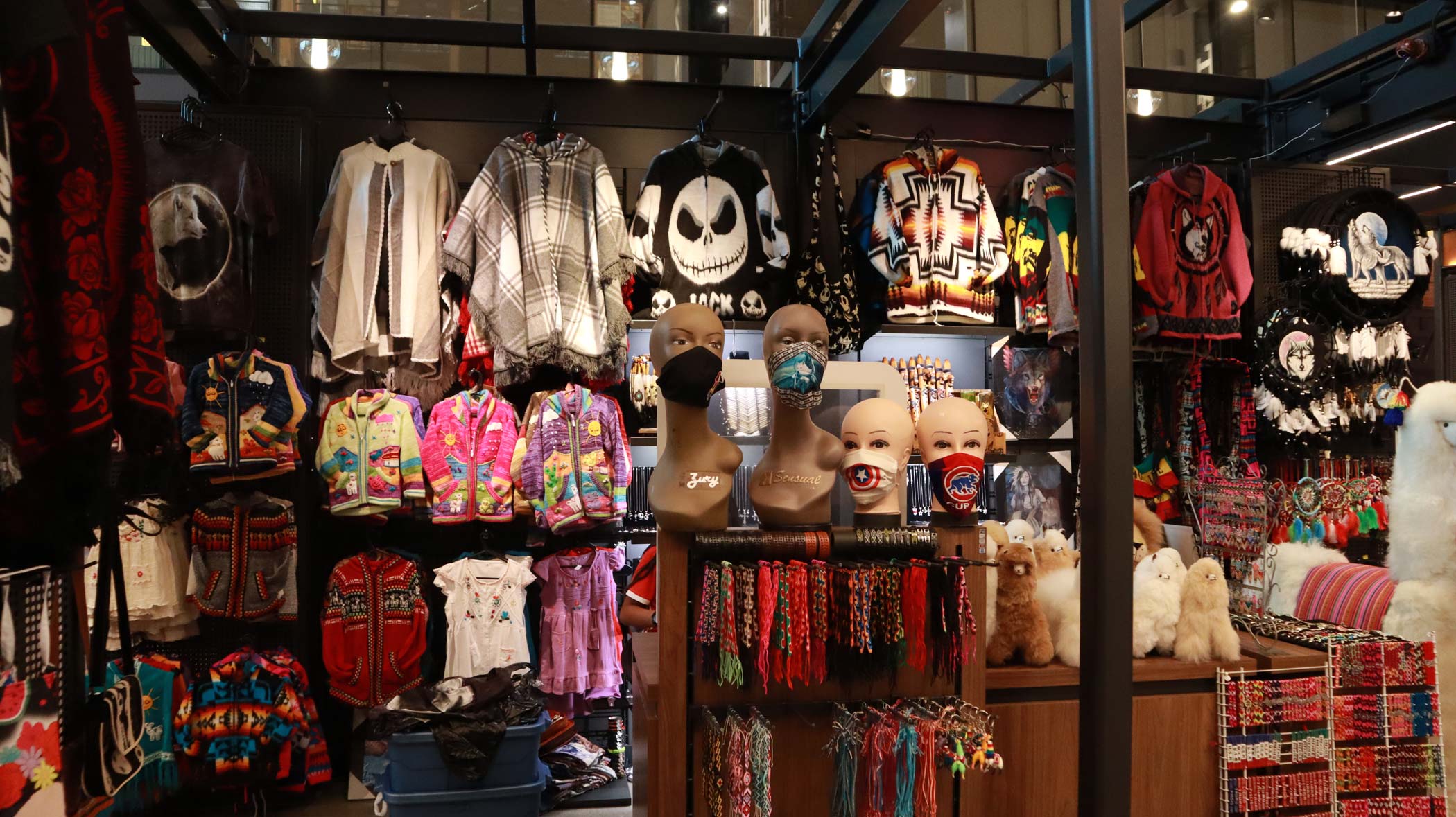 Cotacachi Handy Crafts