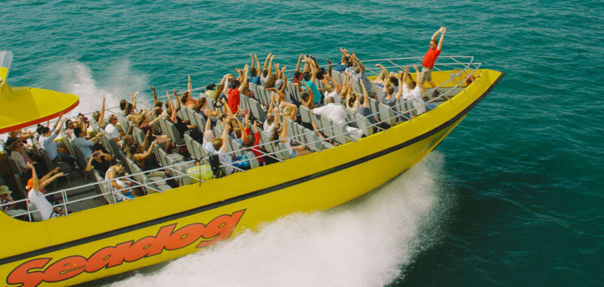 City Cruises – Seadog Lakefront Speedboat Tour
