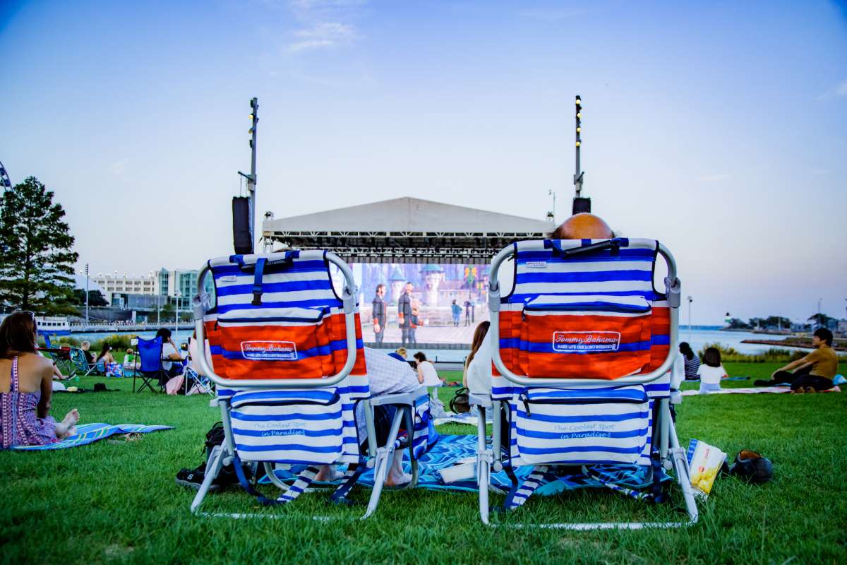 Two Lawn Chairs in Front of Screen at Water Flicks at Navy Pier