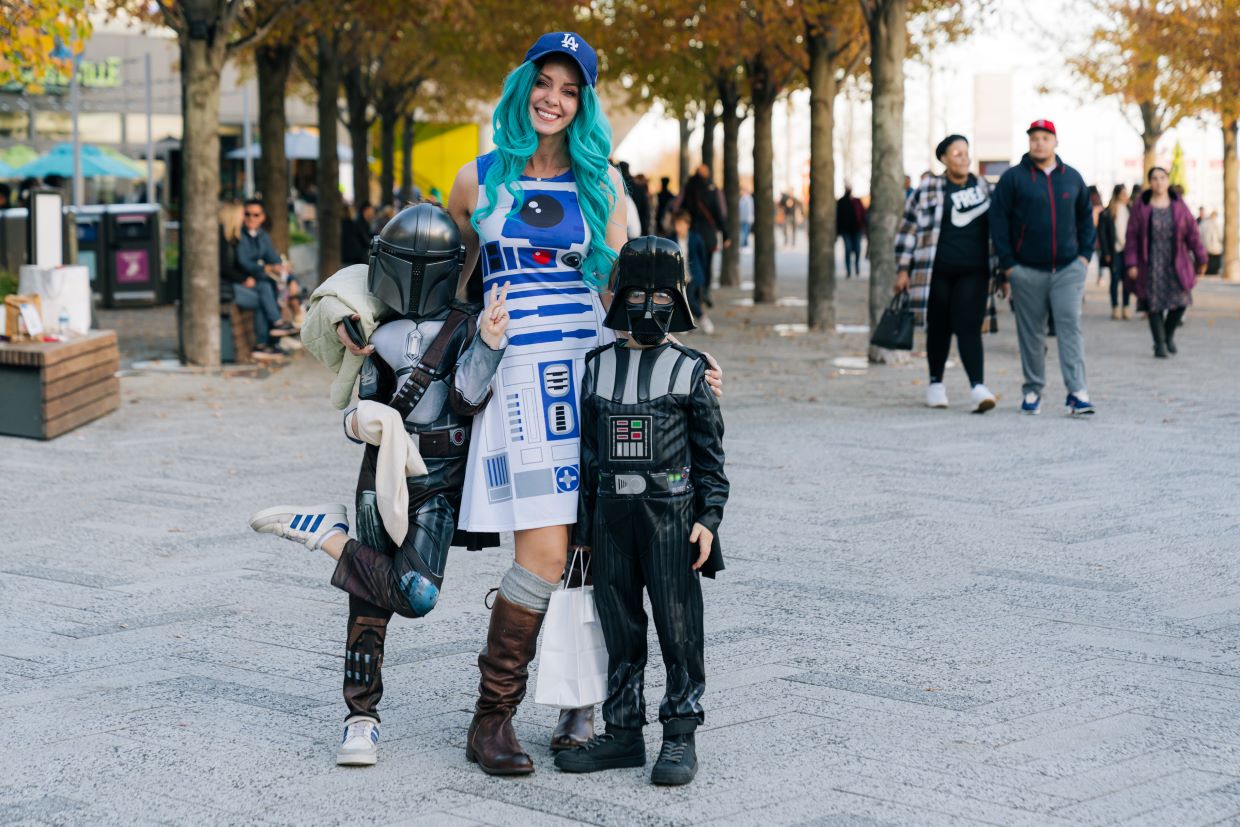 Family in Star Wars Costumes at Slightly Spooky Saturday at Navy Pier