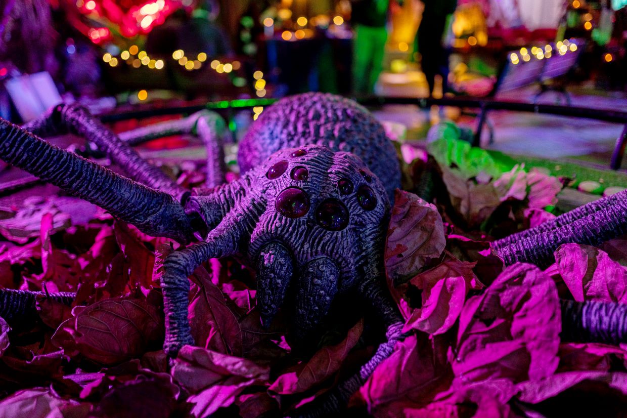 Large Display Spider at Navy Pier's Garden of Decay