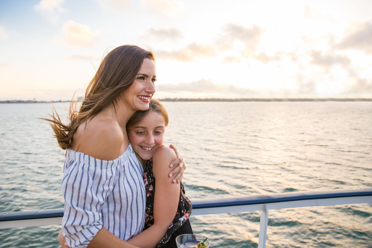 Brunch Cruise Mother's Day Family Photo