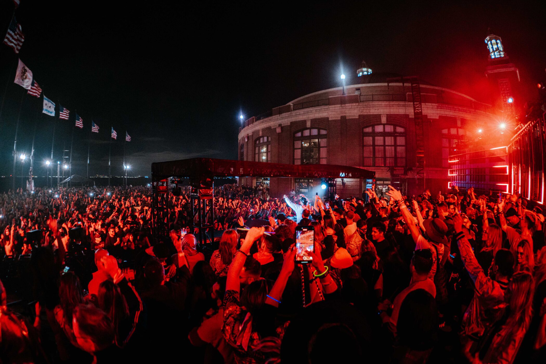 Navy Pier Reveals First Artist In 2025 Summer Concert Series