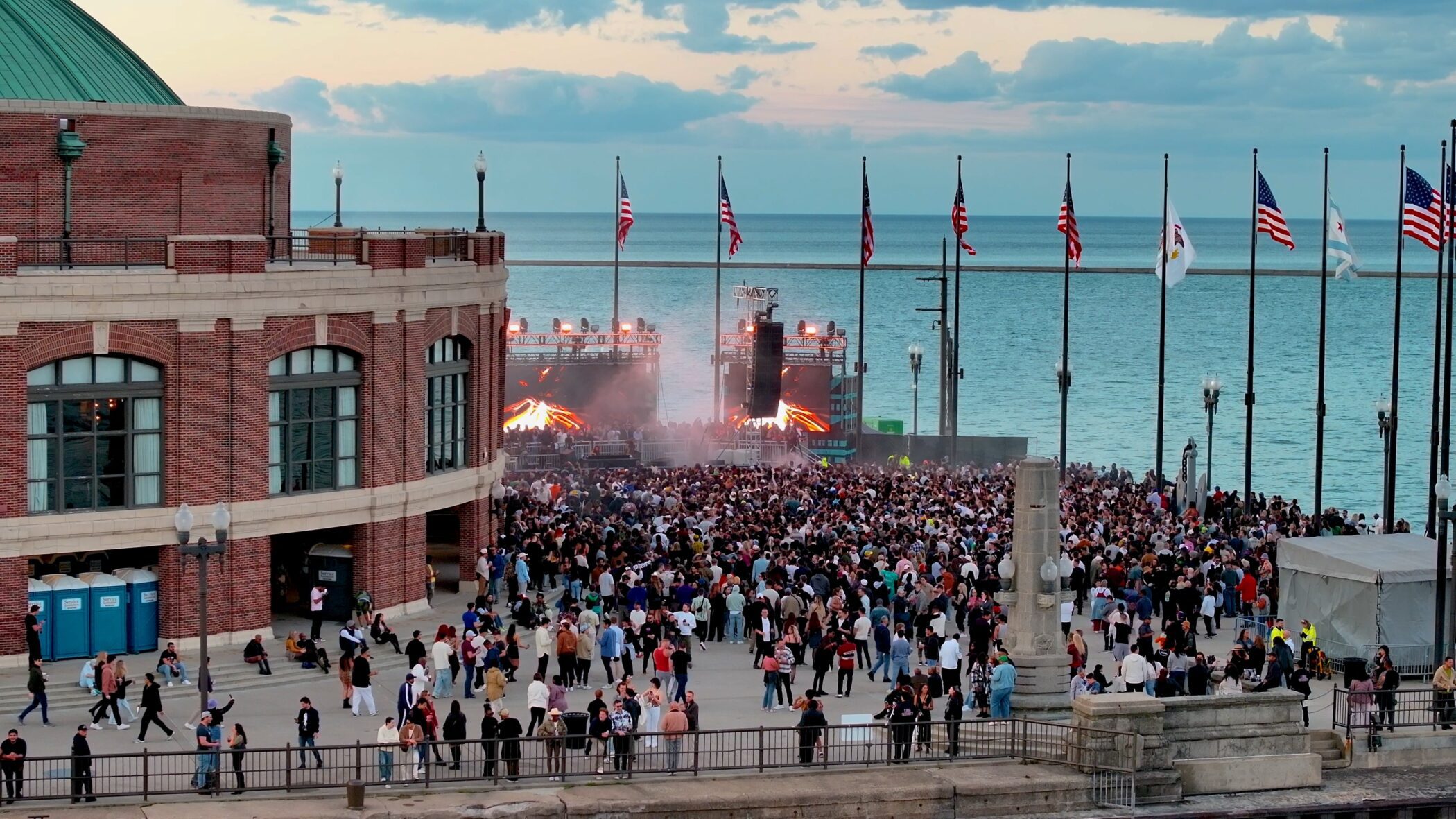 crowd enjoying a concert at Navy Pier's East End Plaza