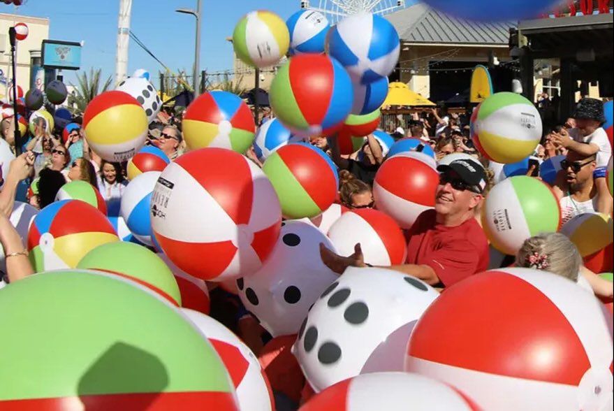 LandShark Ball Drop 01