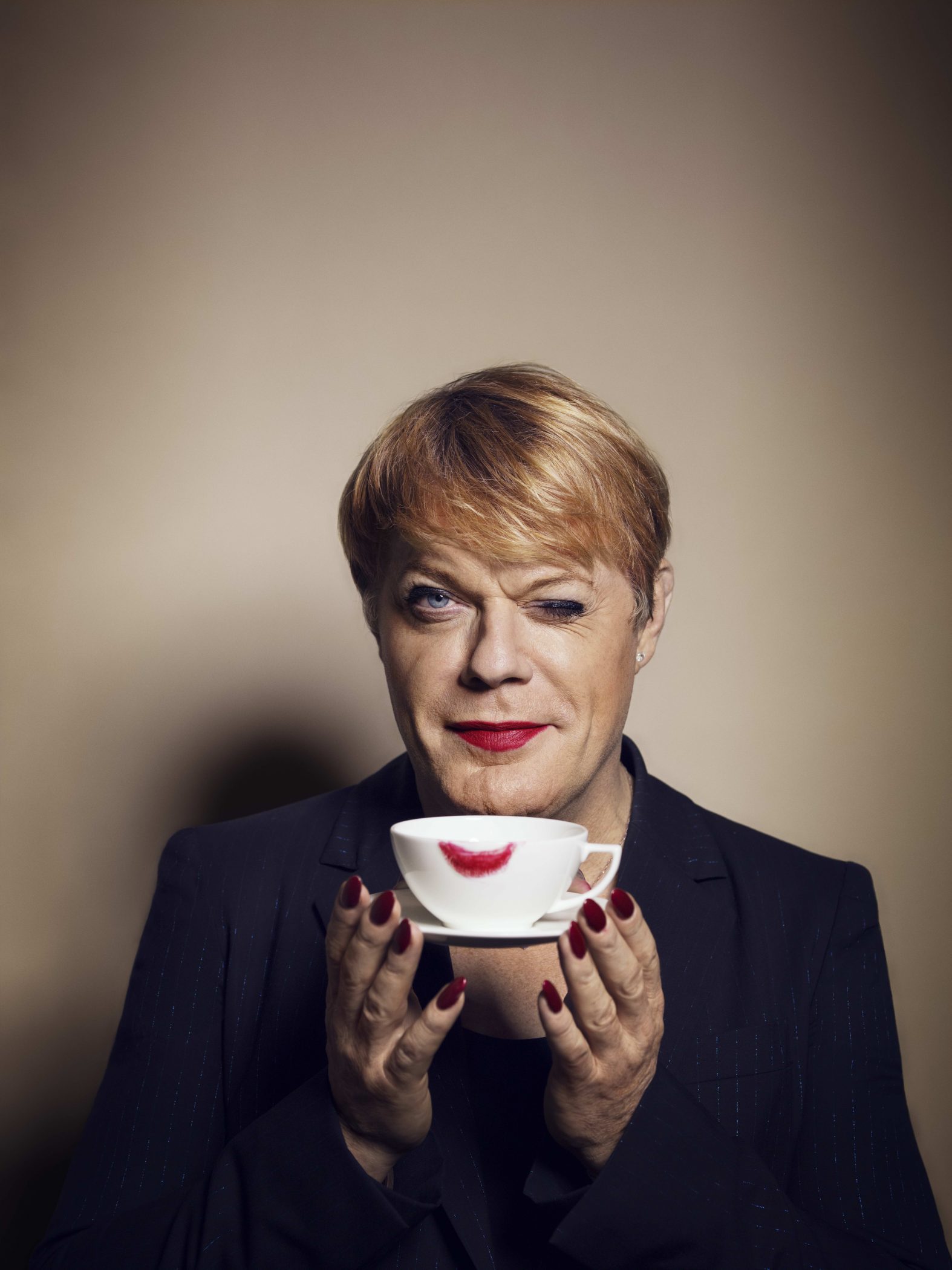 CST Suzy Eddie Izzard 2026 Photo by Amanda Searle