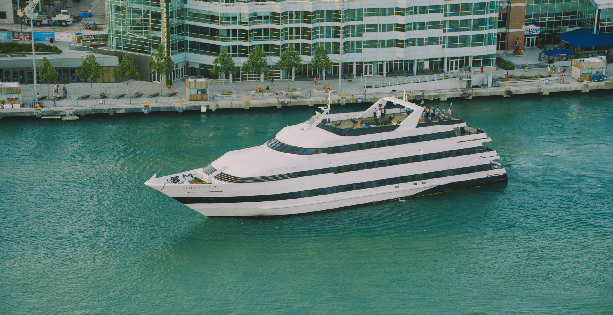 Chicago St. Patrick’s Day Premier Lunch Cruise on Lake Michigan