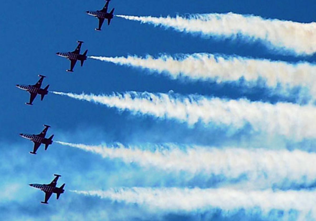 Early Air & Water Show Premier Brunch Cruise on Lake Michigan