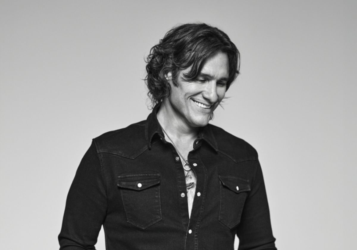 Go Country Cruisin’ with Joe Nichols