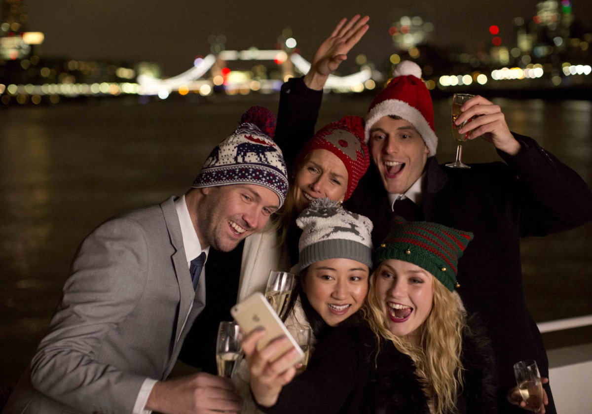 Christmas Day Premier Dinner Cruise on Lake Michigan